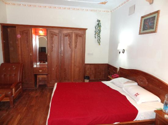 Hotel Wood Palace